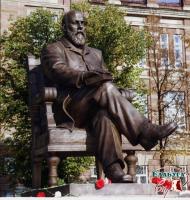 Памятник Стахееву